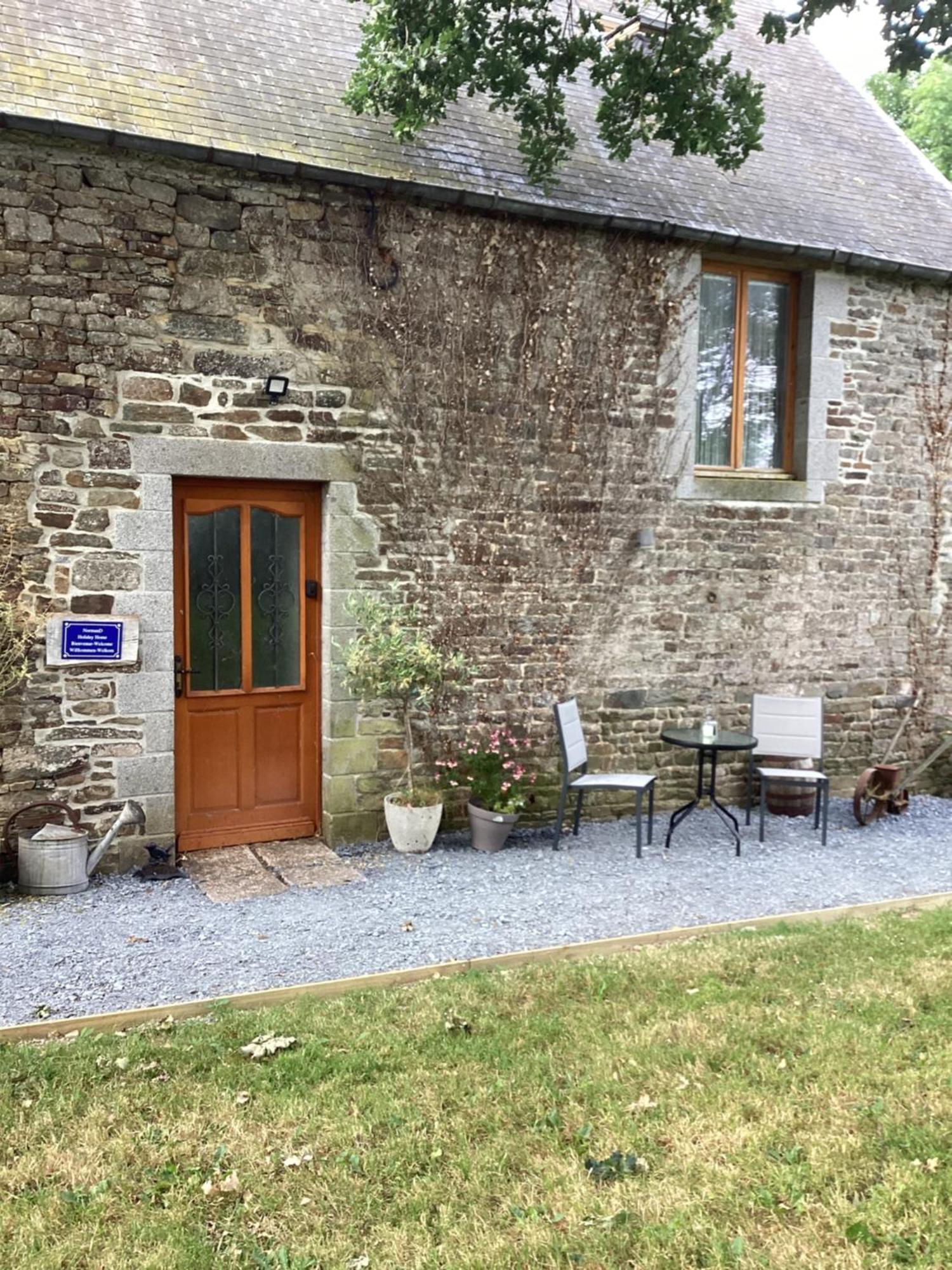Normand Holiday Home - Vire Calvados Relaxing Rural Retreat Le Reculey Exterior photo